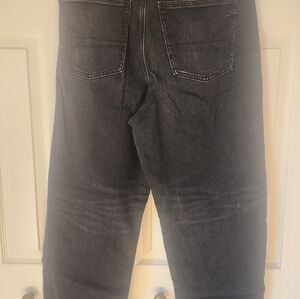American Eagle Outfitters Strigid Jeans Dark Gray Relaxed Jeans Short